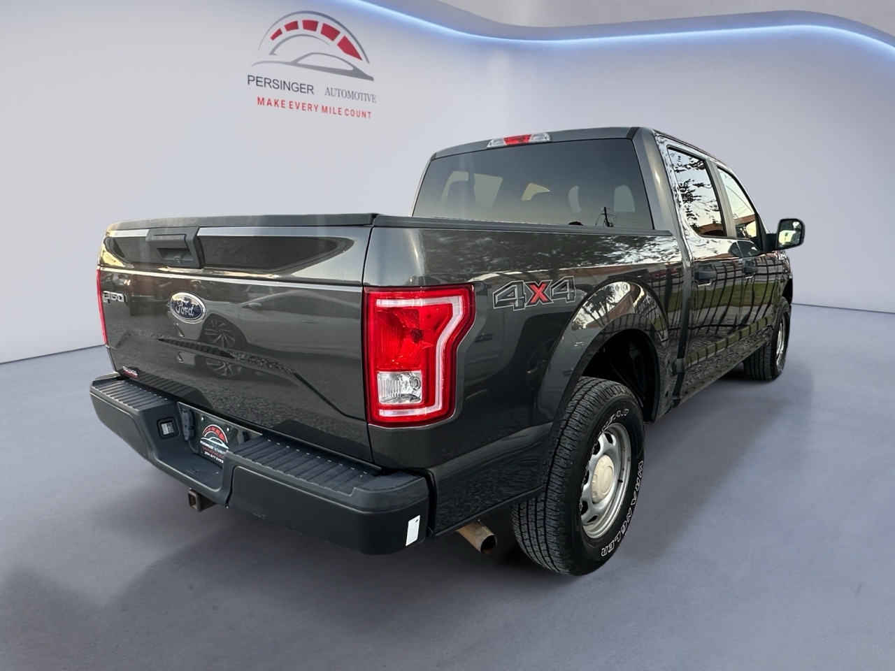 Ford F-150 XL SuperCrew 6.5-ft. Bed 4WD 2017 Ford F-150 XL SuperCrew 6.5-ft. Bed 4WD 2017
