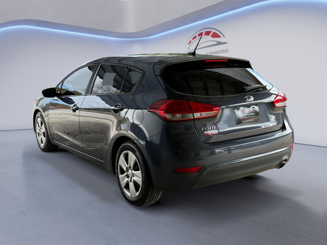 Kia Forte 5-Door LX 2016