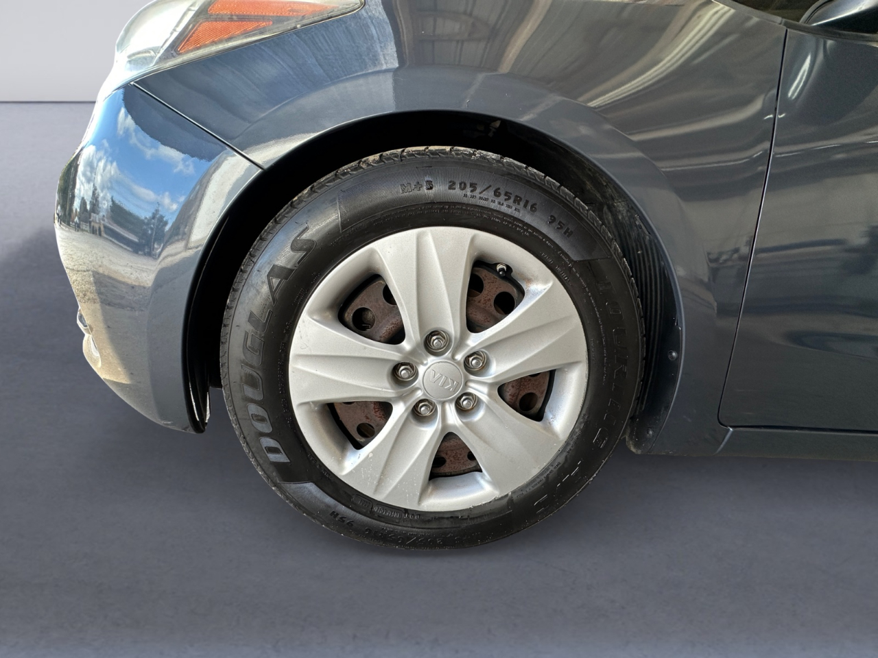 Kia Forte 5-Door LX 2016