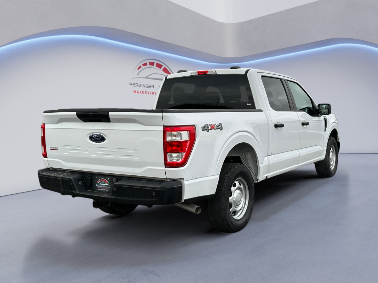 Ford F-150 XL 4WD SuperCrew 5.5' Box 2023