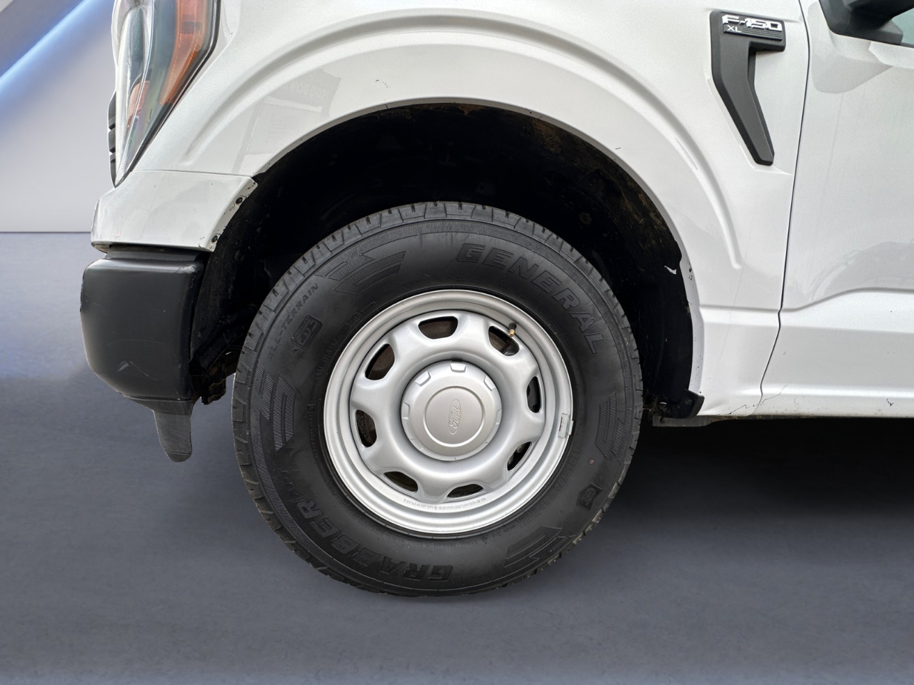 Ford F-150 XL 4WD SuperCrew 5.5' Box 2023