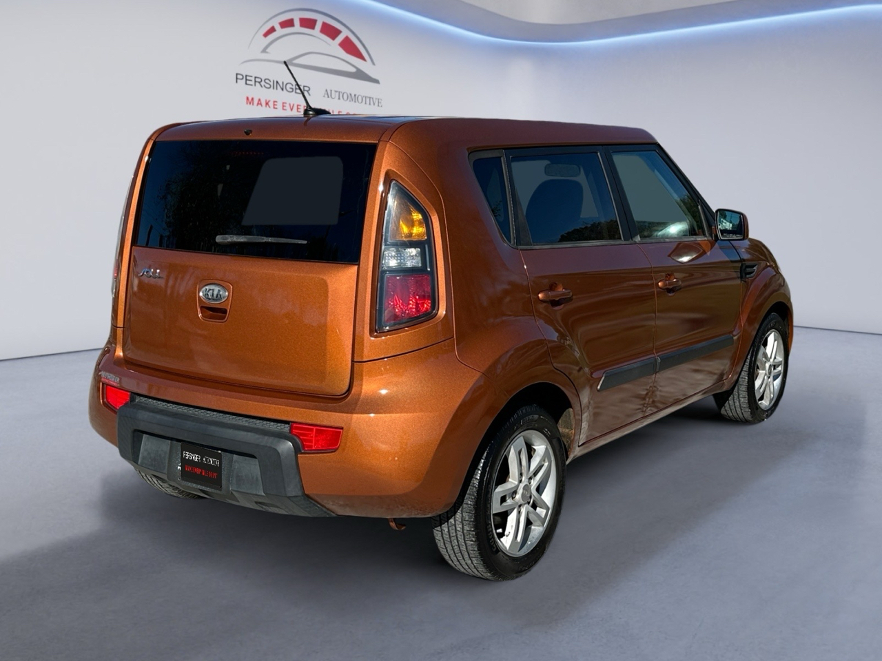 Kia Soul + 2011