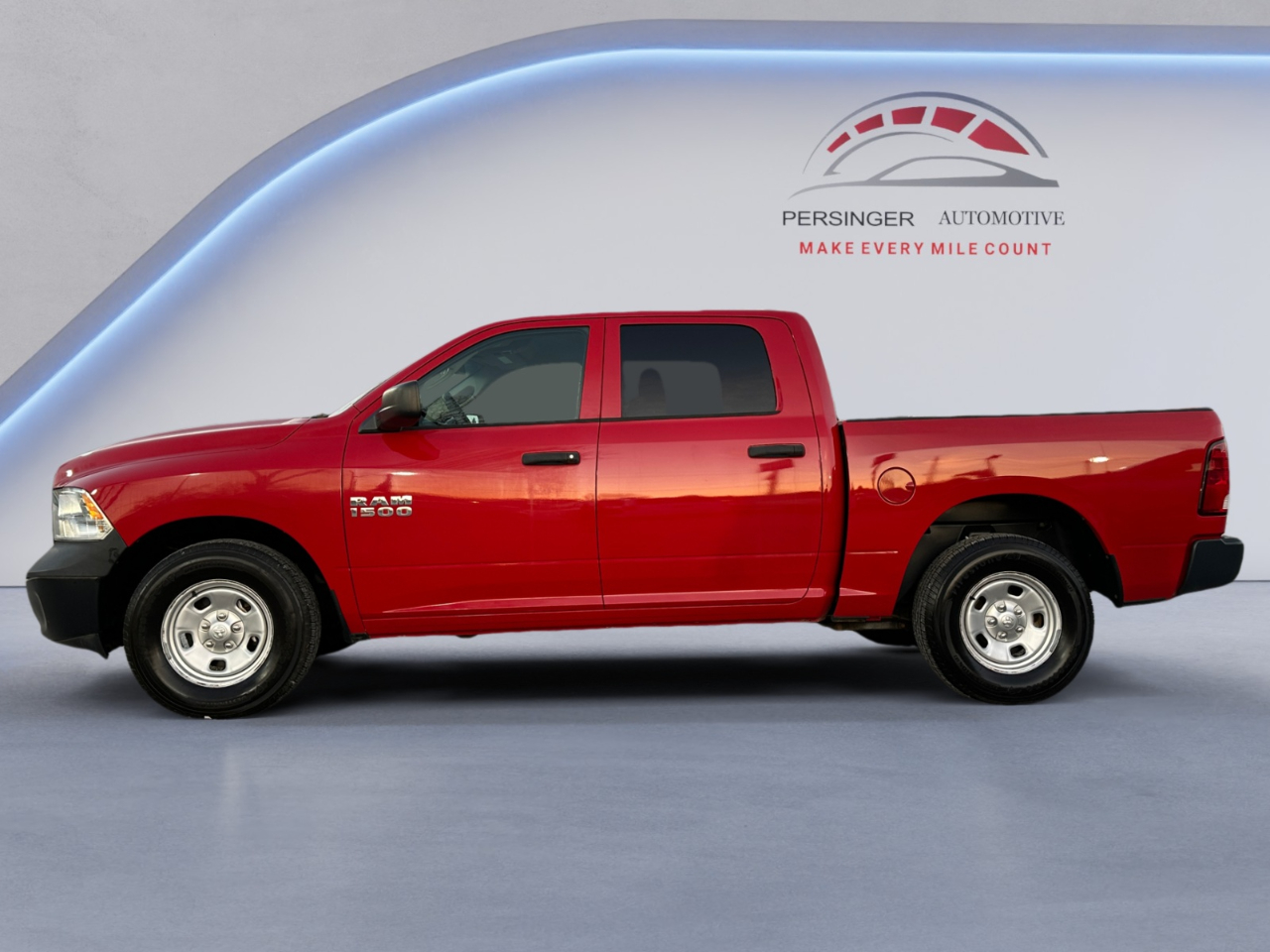 RAM 1500 2WD Crew Cab 140.5" Tradesman 2016