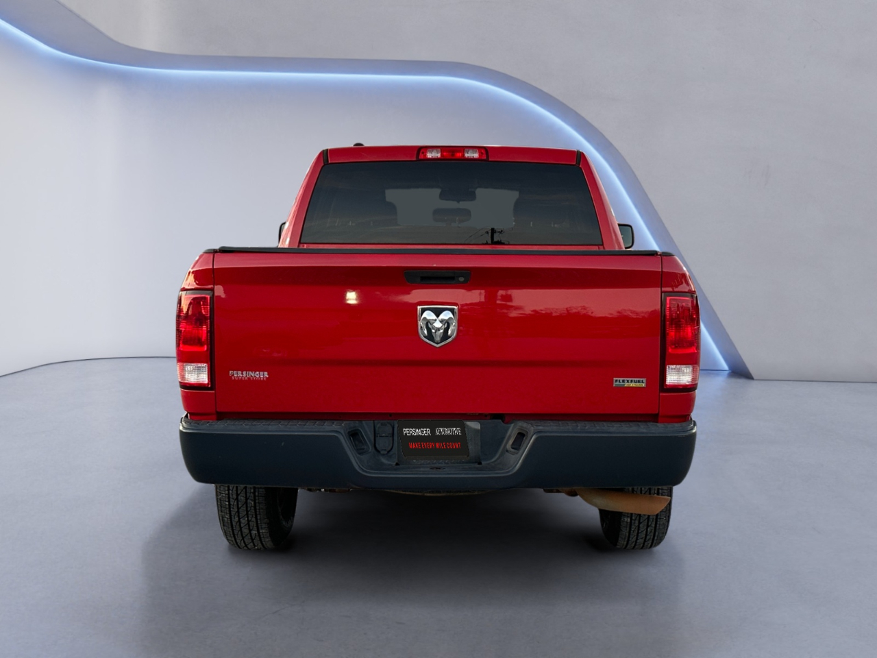 RAM 1500 2WD Crew Cab 140.5" Tradesman 2016