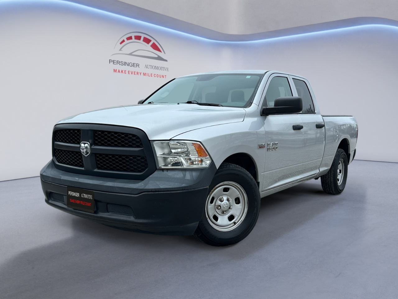 RAM 1500 2WD Quad Cab 140.5" Tradesman 2016