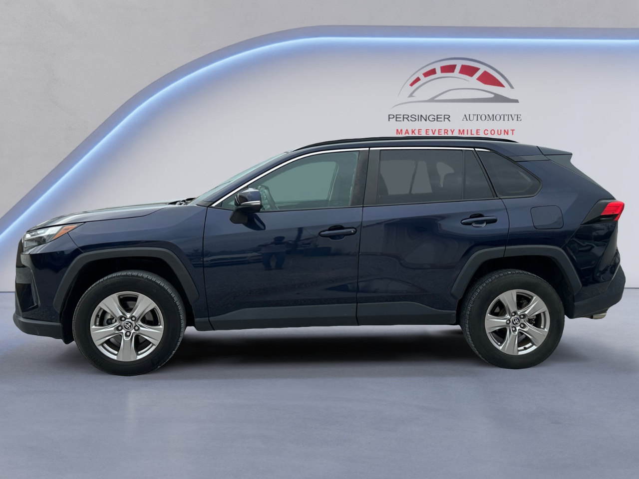 2022 Toyota RAV4 XLE FWD (Natl)