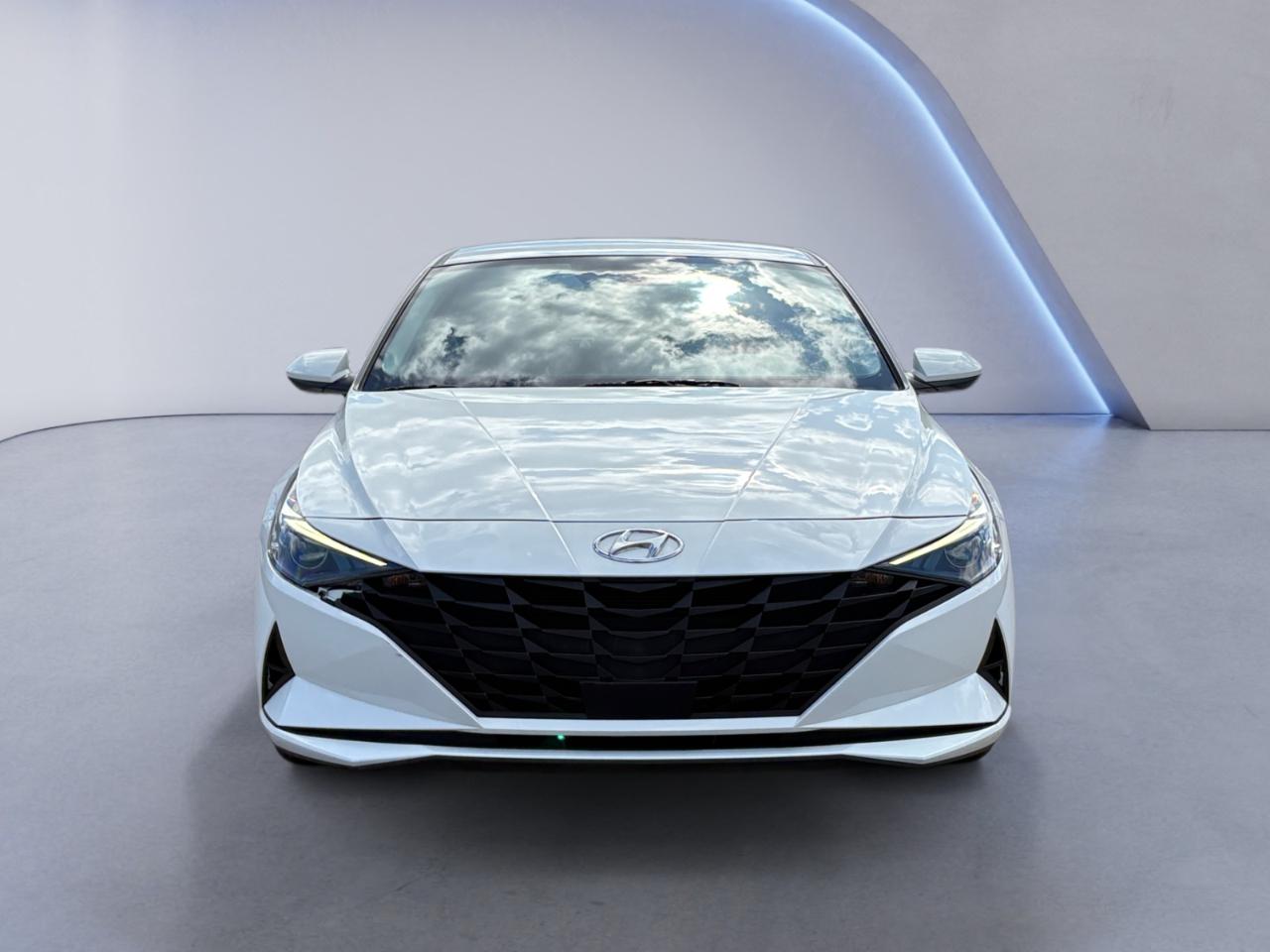 Hyundai Elantra SEL 2023