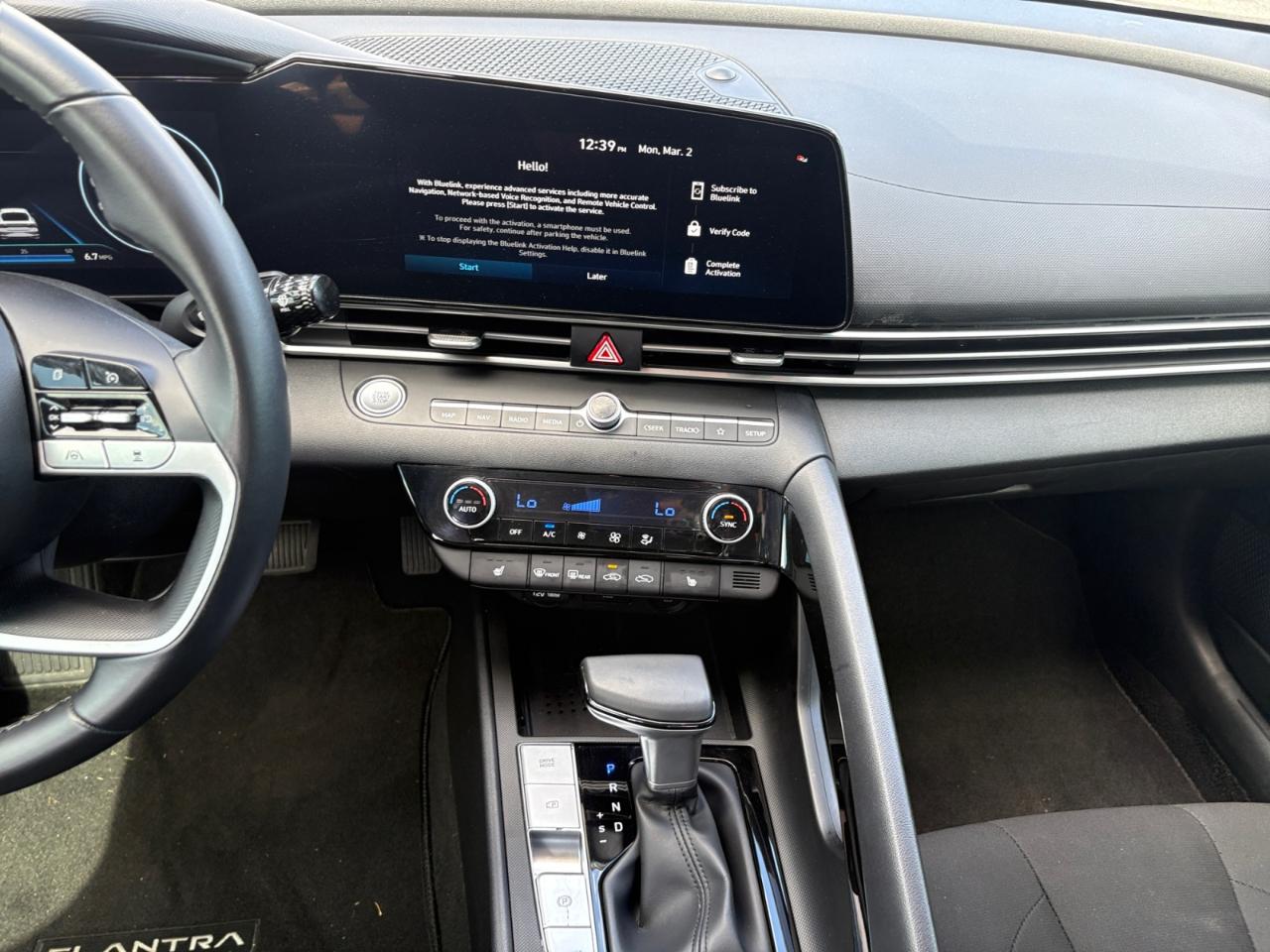 Hyundai Elantra SEL 2023