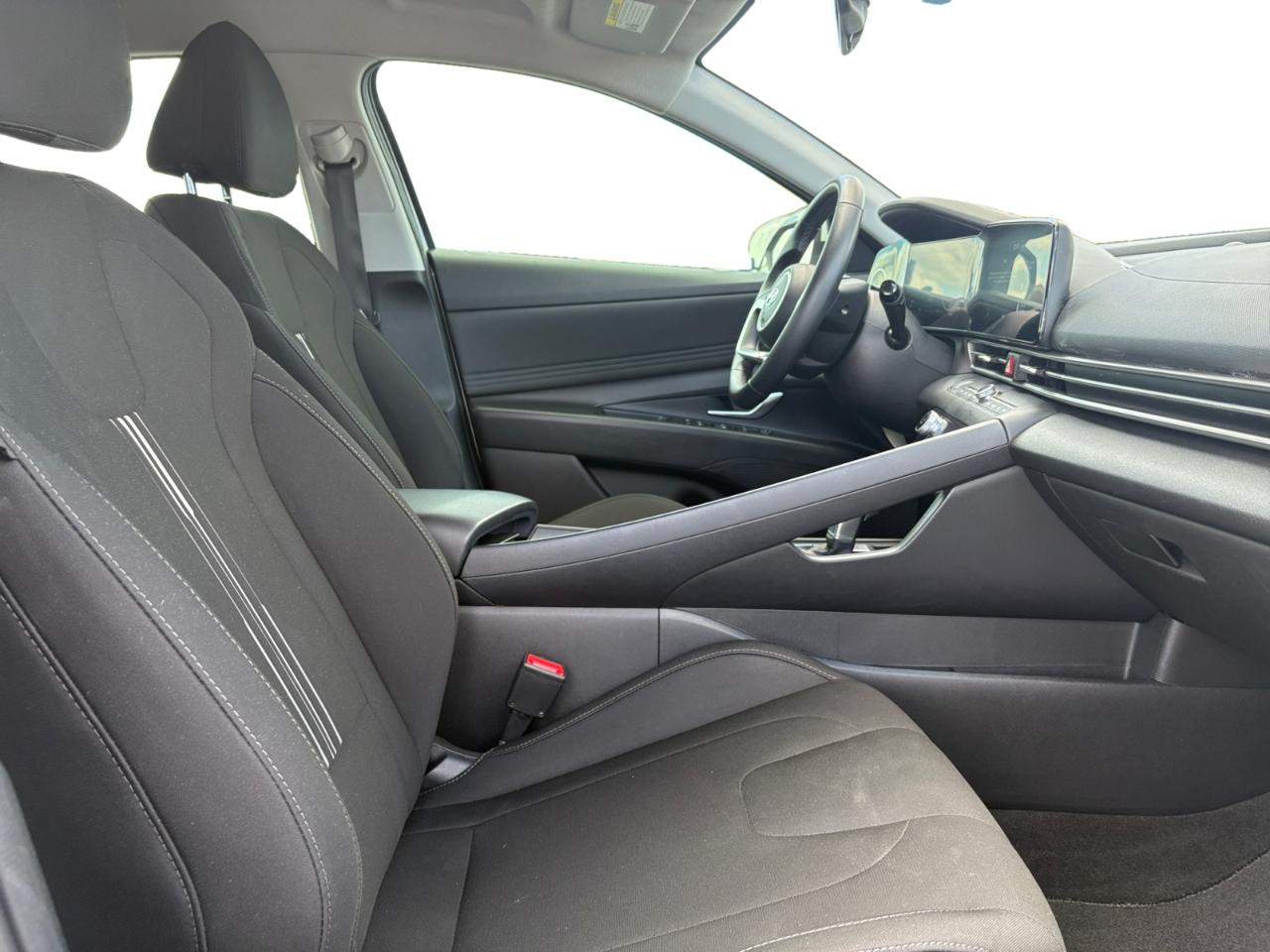 Hyundai Elantra SEL 2023