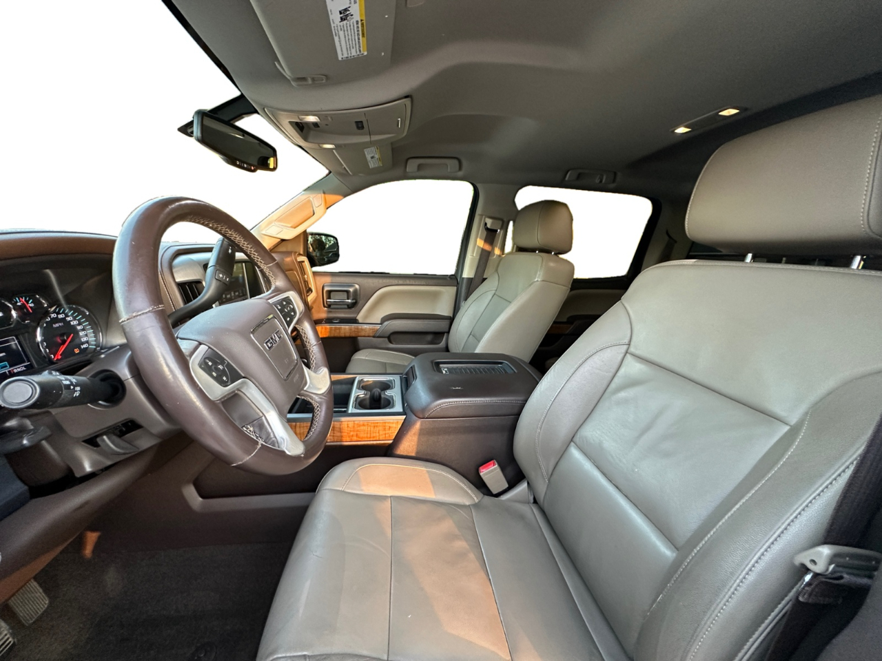 GMC Sierra 1500 4WD Crew Cab 143.5" SLT 2018