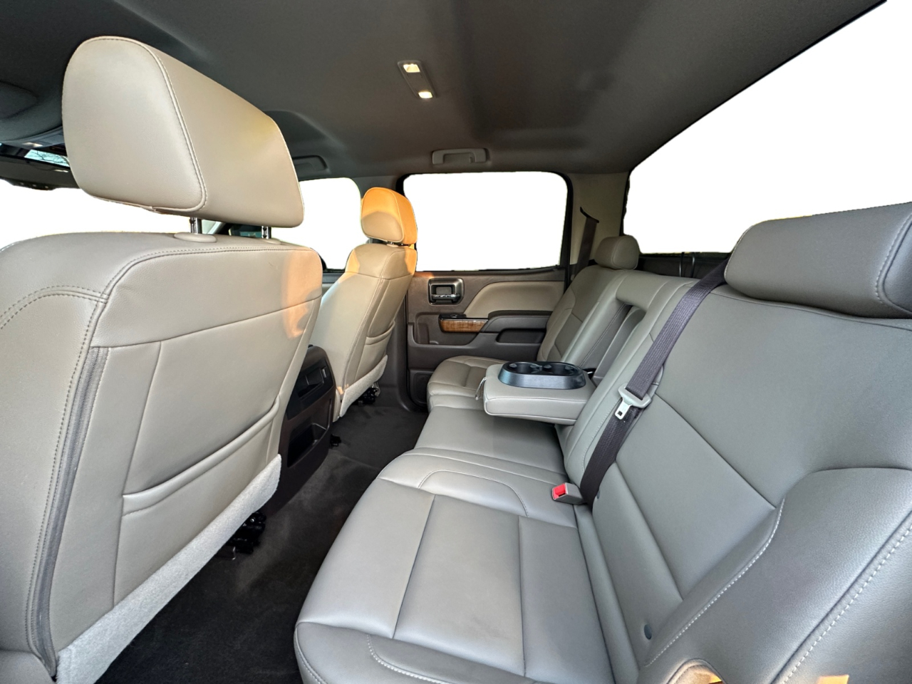 GMC Sierra 1500 4WD Crew Cab 143.5" SLT 2018