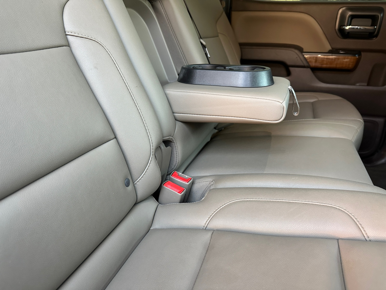 GMC Sierra 1500 4WD Crew Cab 143.5" SLT 2018