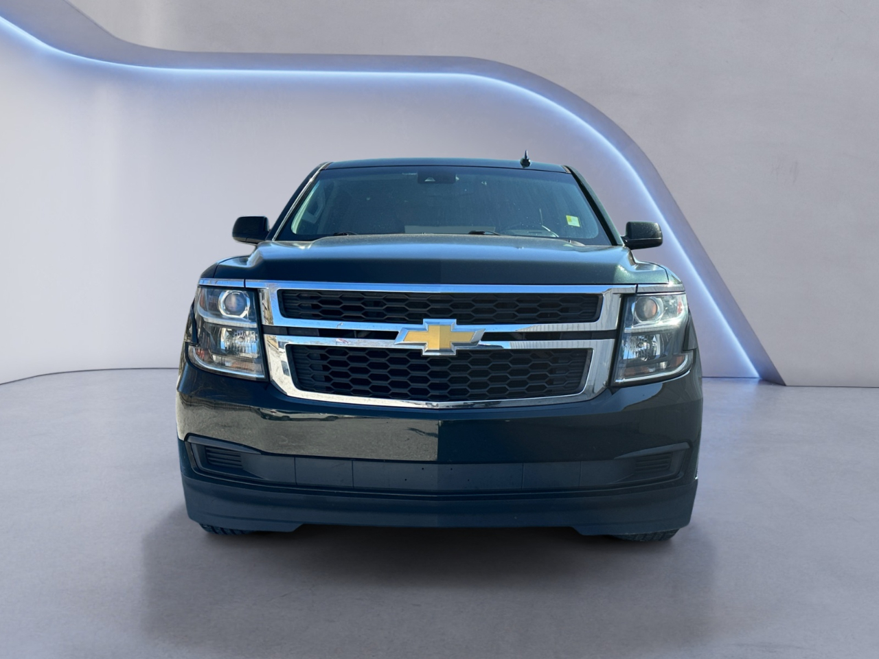 Chevrolet Suburban 2WD 4dr 1500 LT 2016