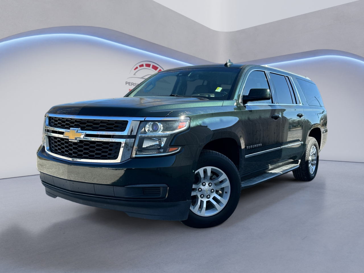 Chevrolet Suburban 2WD 4dr 1500 LT 2016