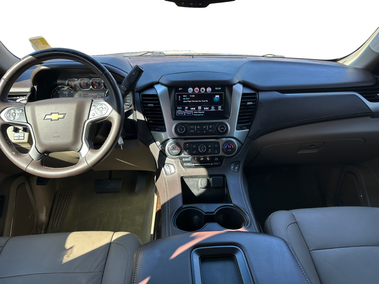 Chevrolet Suburban 2WD 4dr 1500 LT 2016