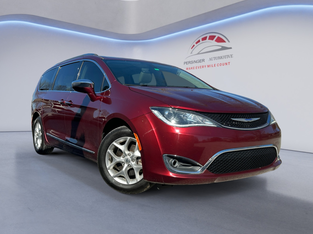 Chrysler Pacifica Limited FWD 2020