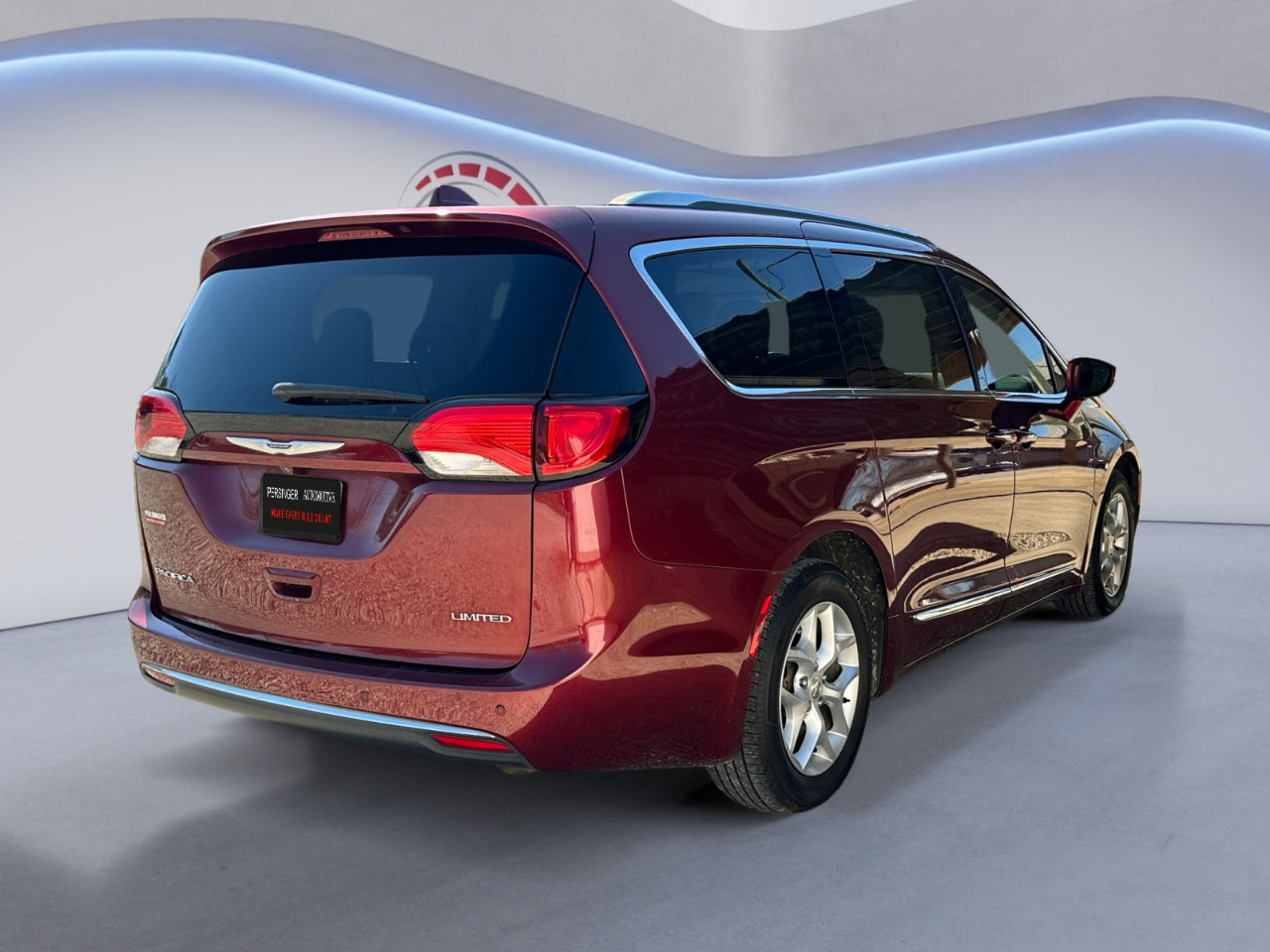 Chrysler Pacifica Limited FWD 2020