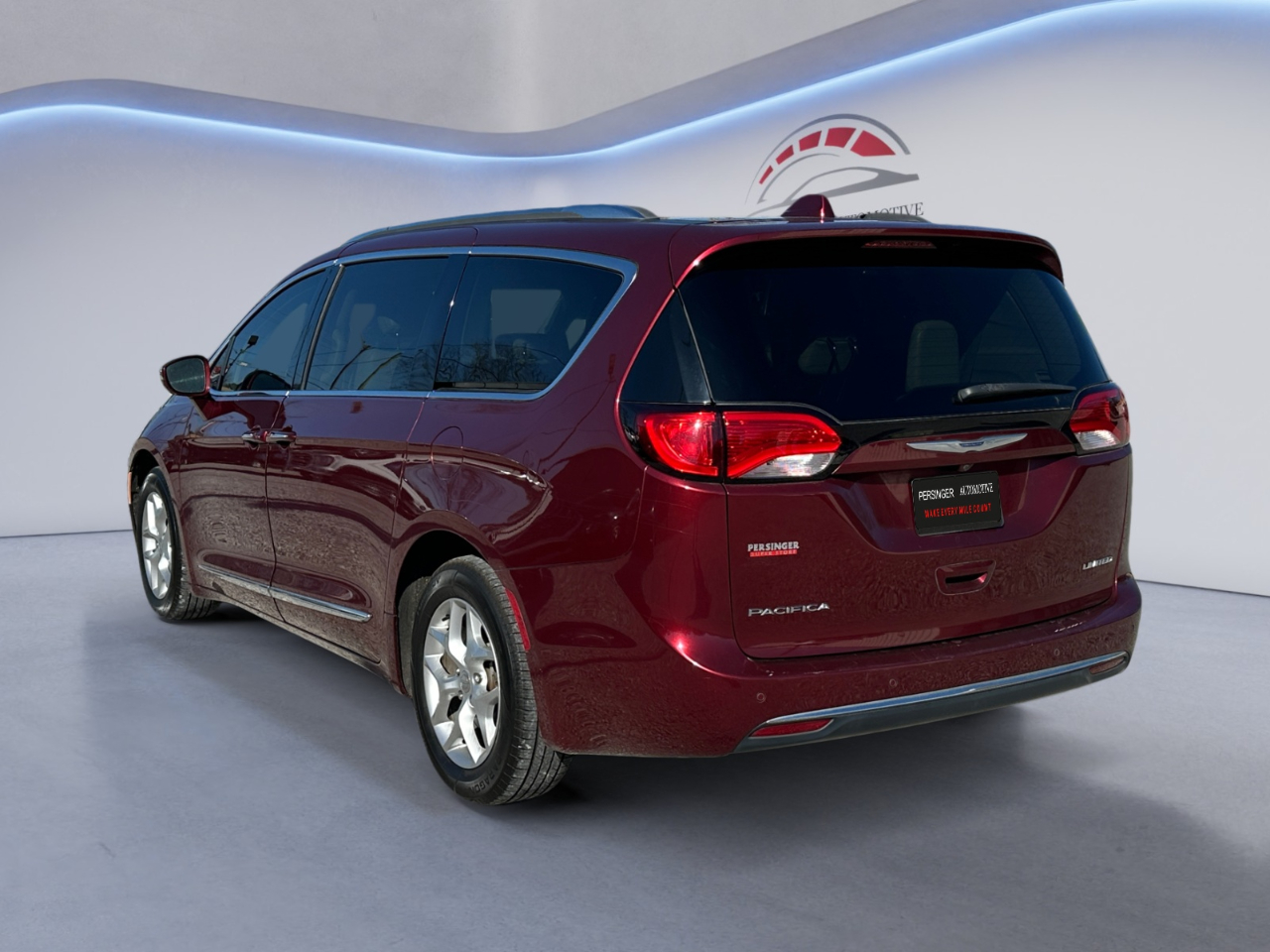 Chrysler Pacifica Limited FWD 2020