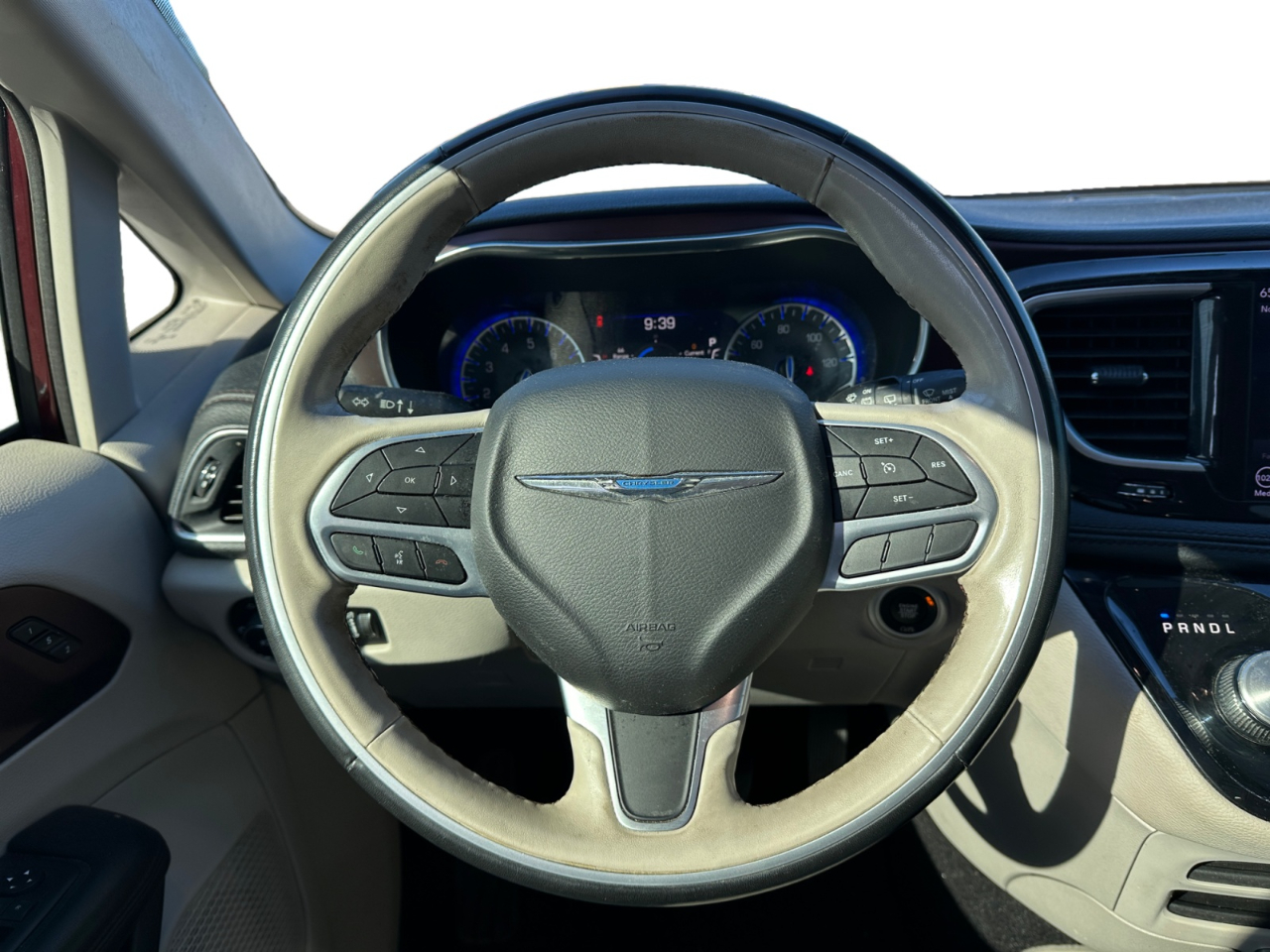 Chrysler Pacifica Limited FWD 2020