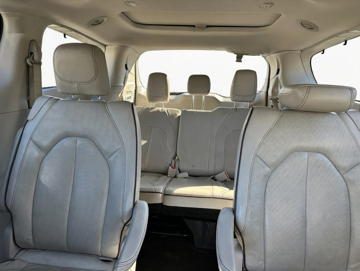 Chrysler Pacifica Limited FWD 2020