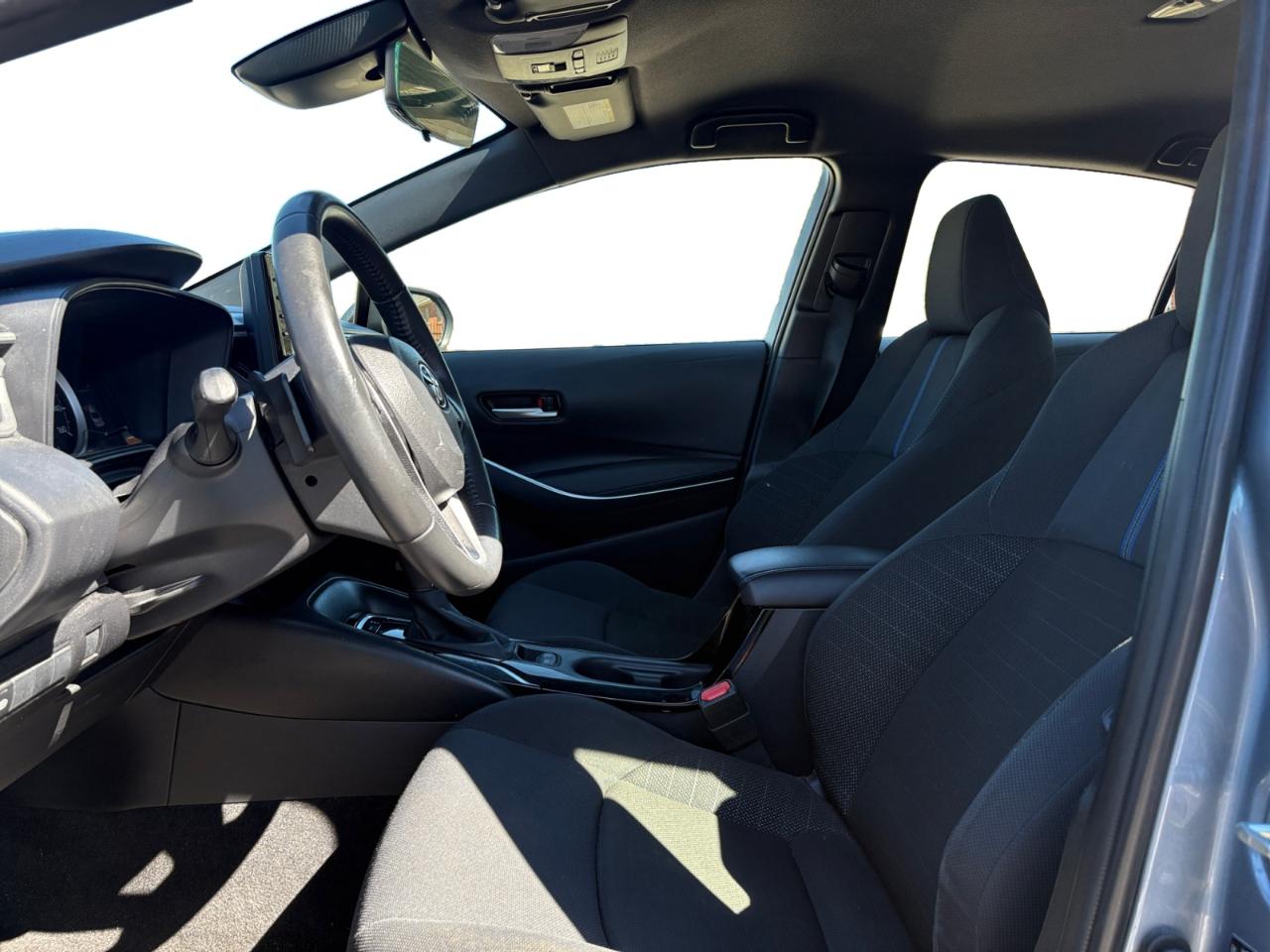 Toyota Corolla SE CVT (Natl) 2022