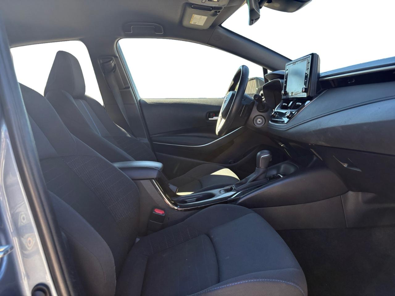 Toyota Corolla SE CVT (Natl) 2022