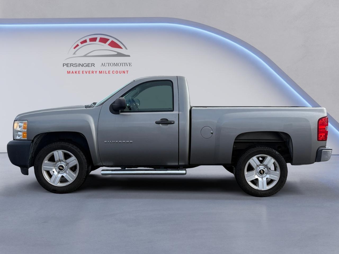 Chevrolet Silverado 1500 2WD Reg Cab 119.0" Work Truck 2012