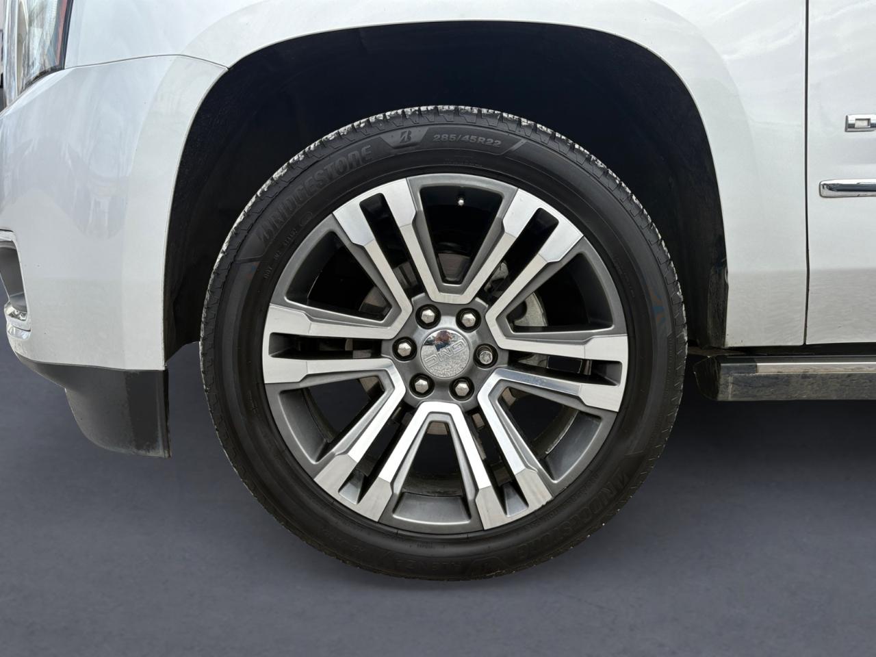 GMC Yukon Denali 2WD 2019