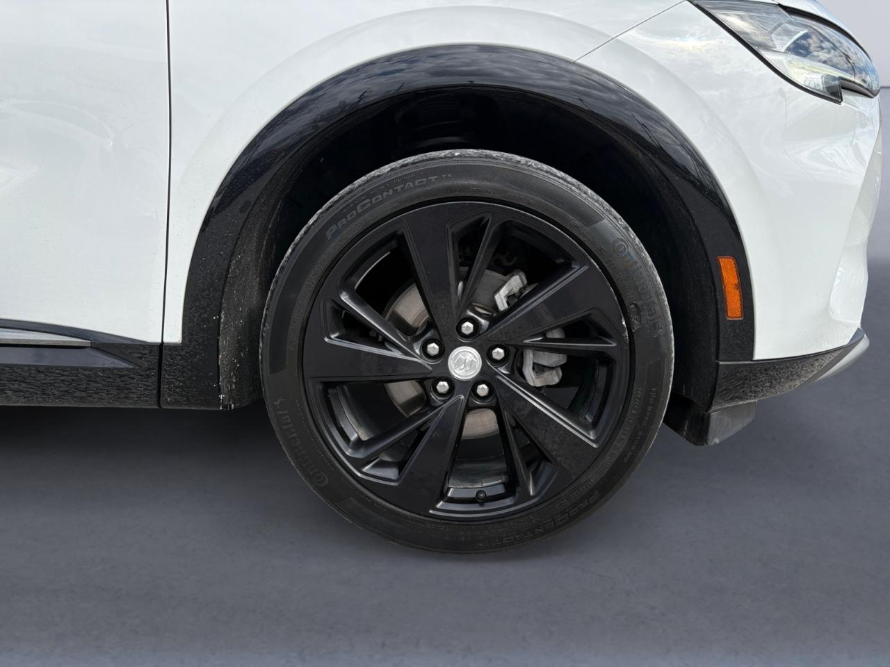 Buick Envision Essense AWD 2021