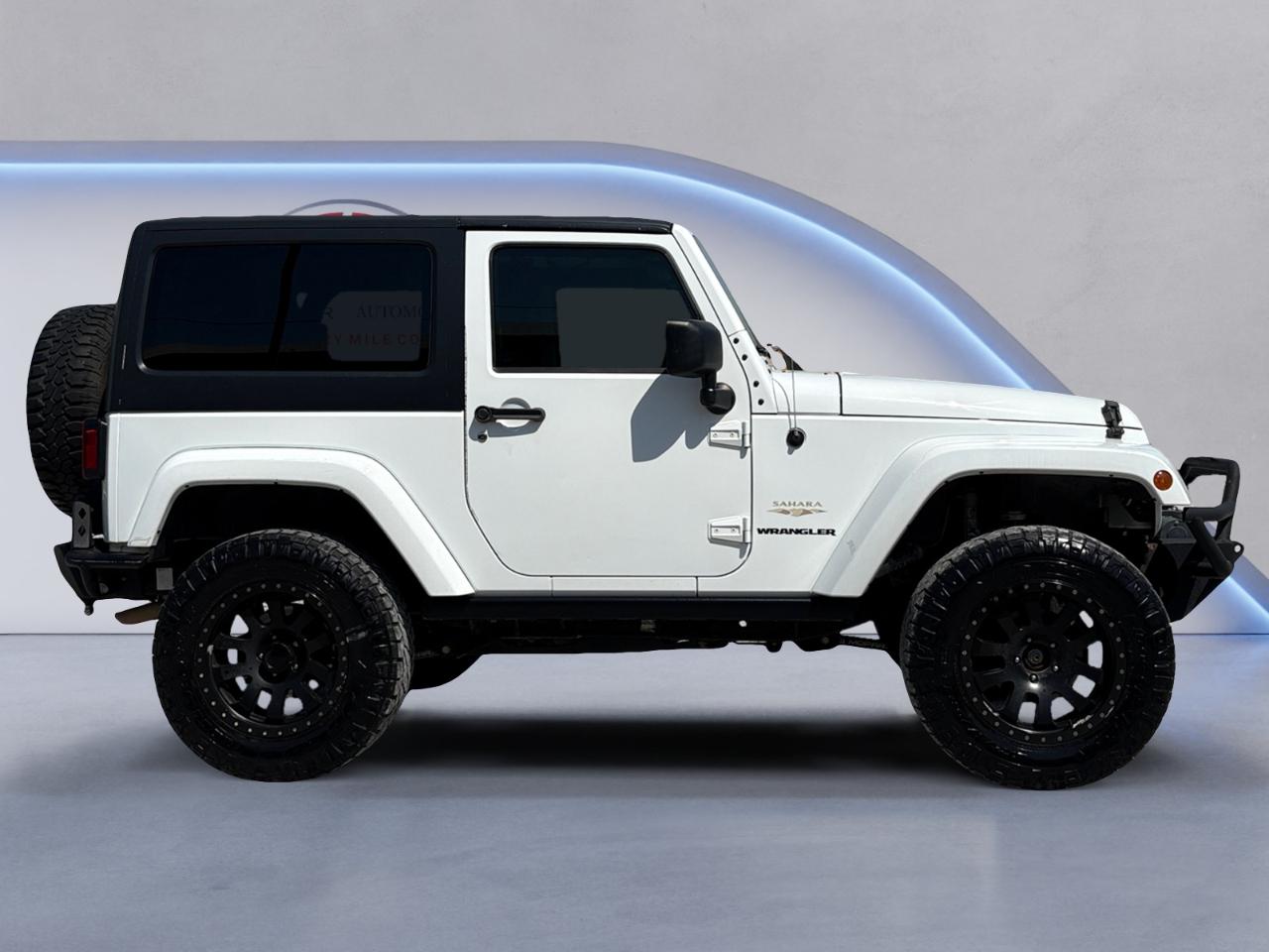 Jeep Wrangler 4WD 2dr Sahara 2013