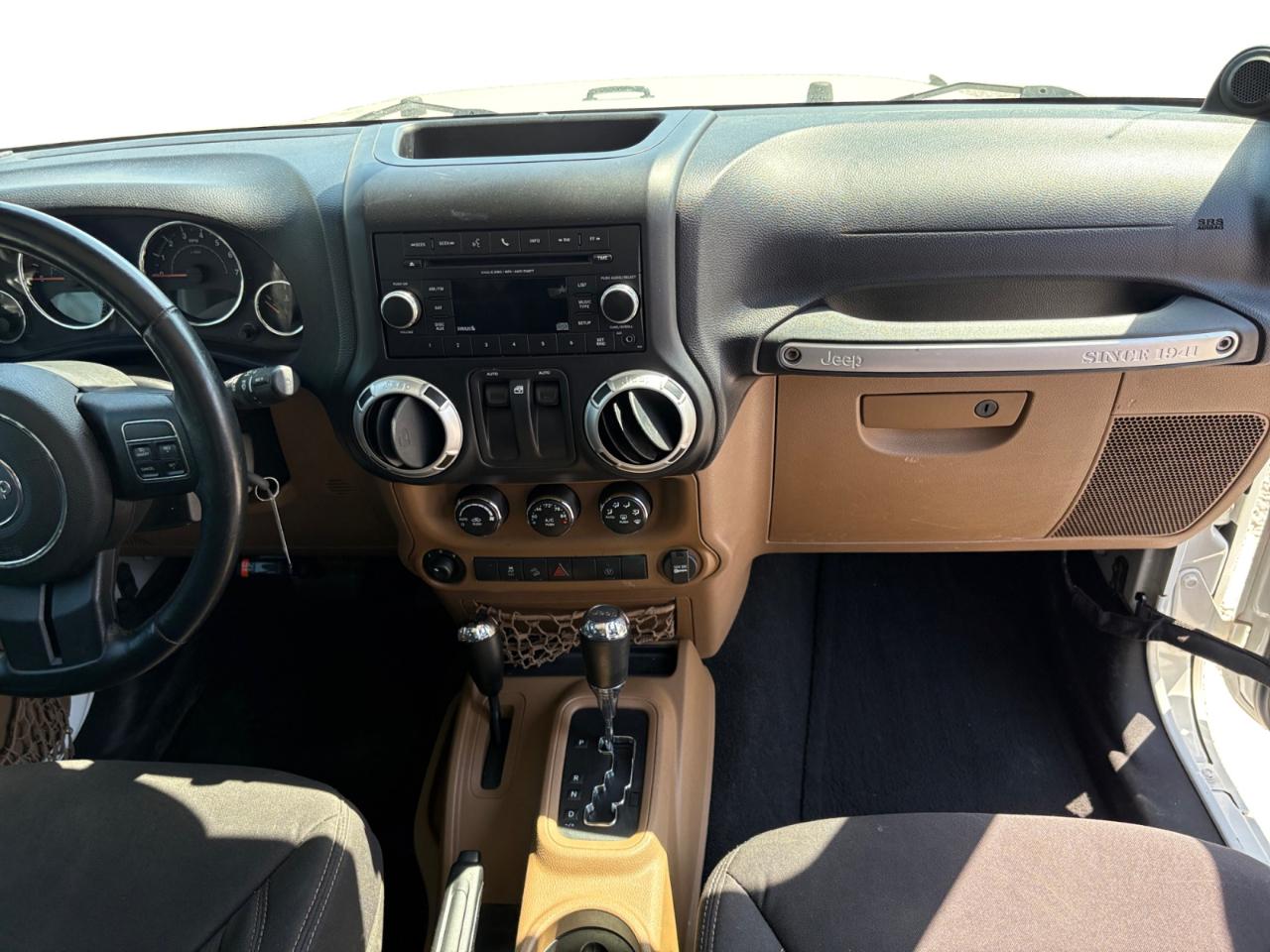 Jeep Wrangler 4WD 2dr Sahara 2013