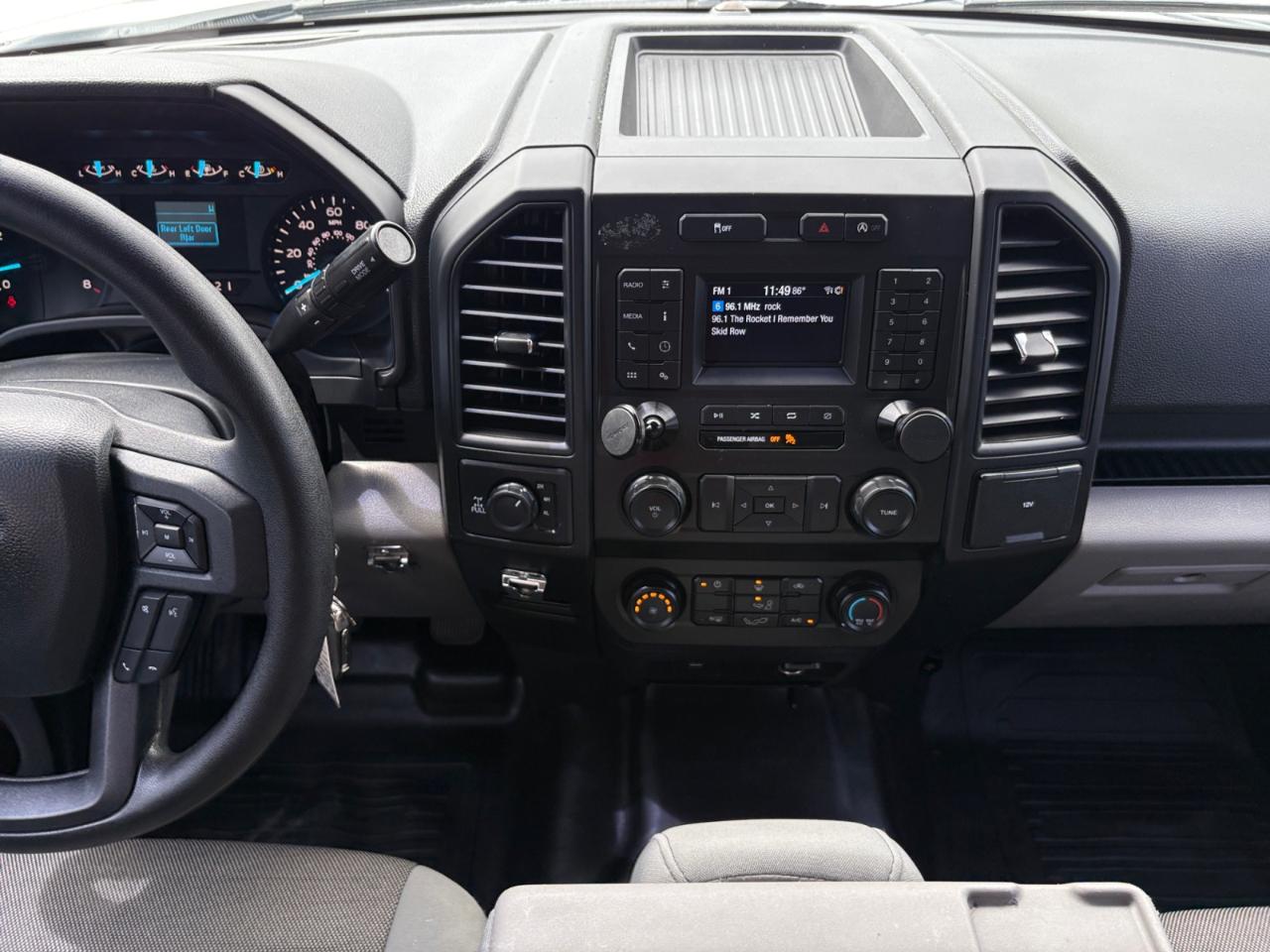 Ford F-150 XL 4WD SuperCrew 5.5' Box 2020