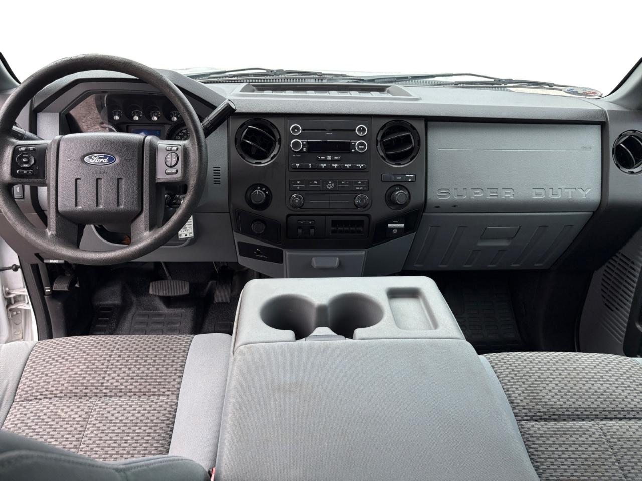 Ford F-350 SD XL SuperCab Long Bed DRW 4WD 2016