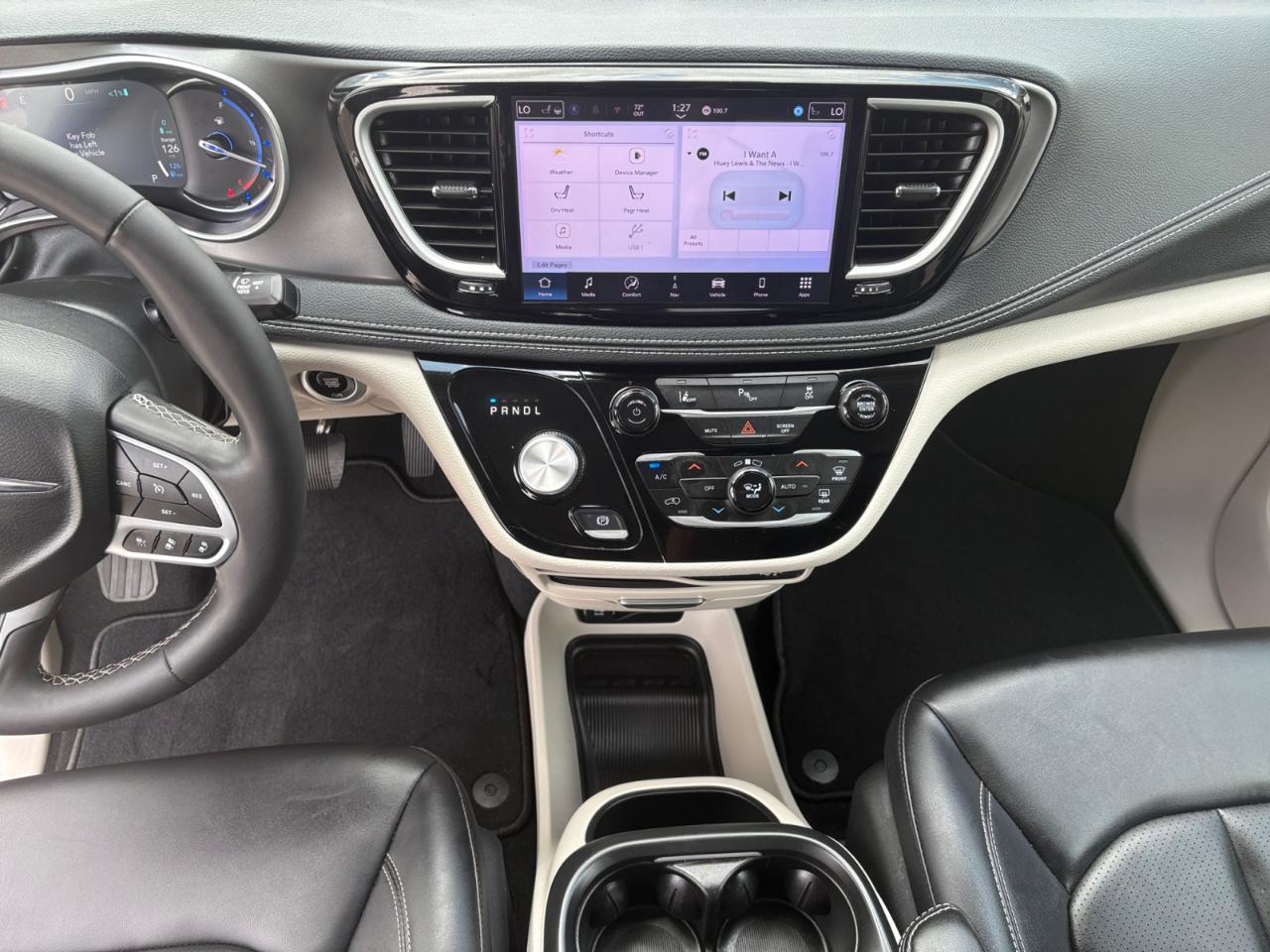 Chrysler Pacifica Hybrid Select 2024