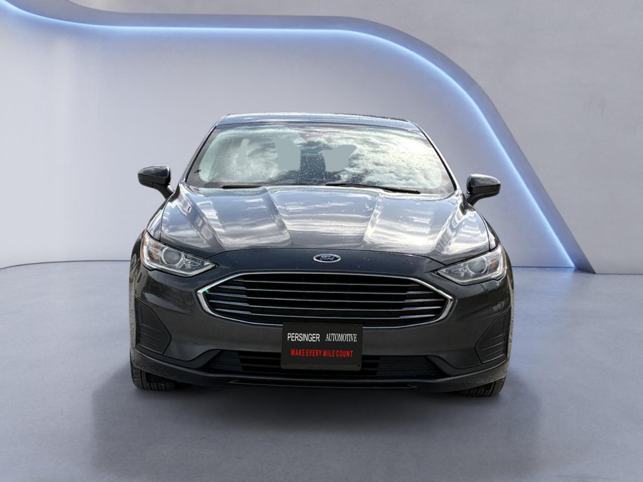 Ford Fusion Hybrid SE 2020