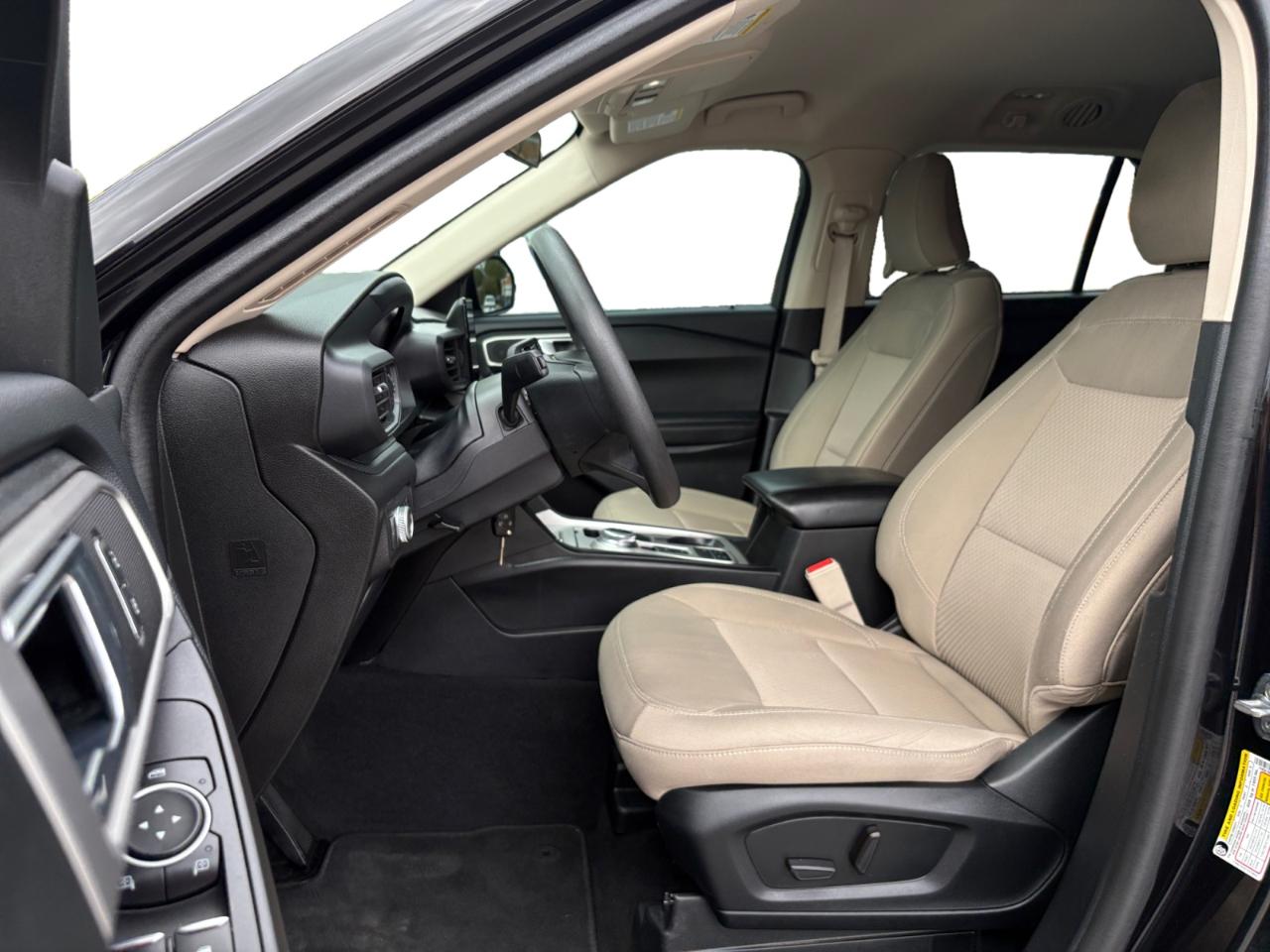 Ford Explorer Base 2022