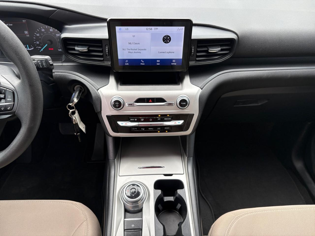 Ford Explorer Base 2022