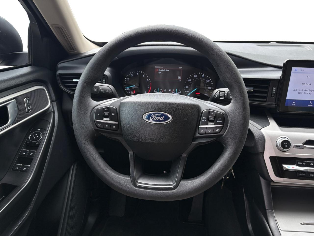 Ford Explorer Base 2022