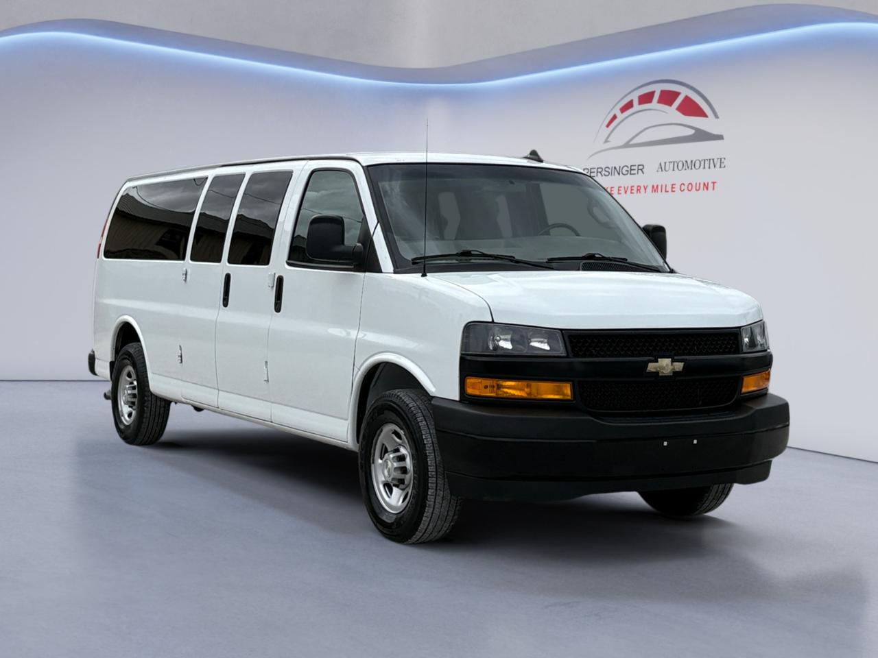 Chevrolet Express Passenger RWD 3500 155" LS 2021
