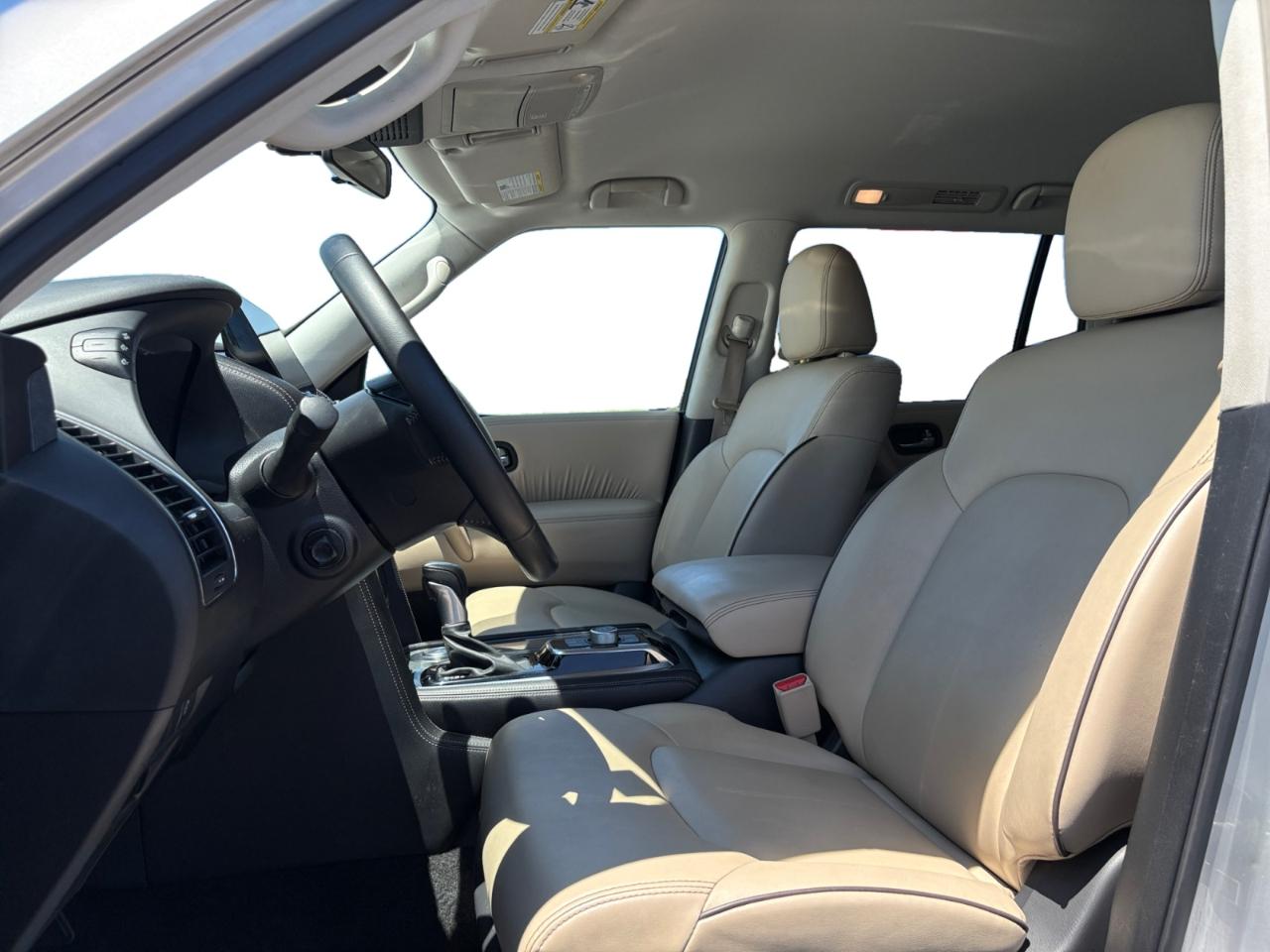 Nissan Armada 4x2 SV 2021