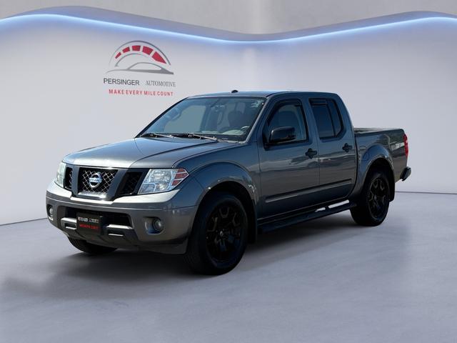 Gray 2018 Nissan Frontier SV V6 Crew Cab Pickup Truck 4X2 Automatic