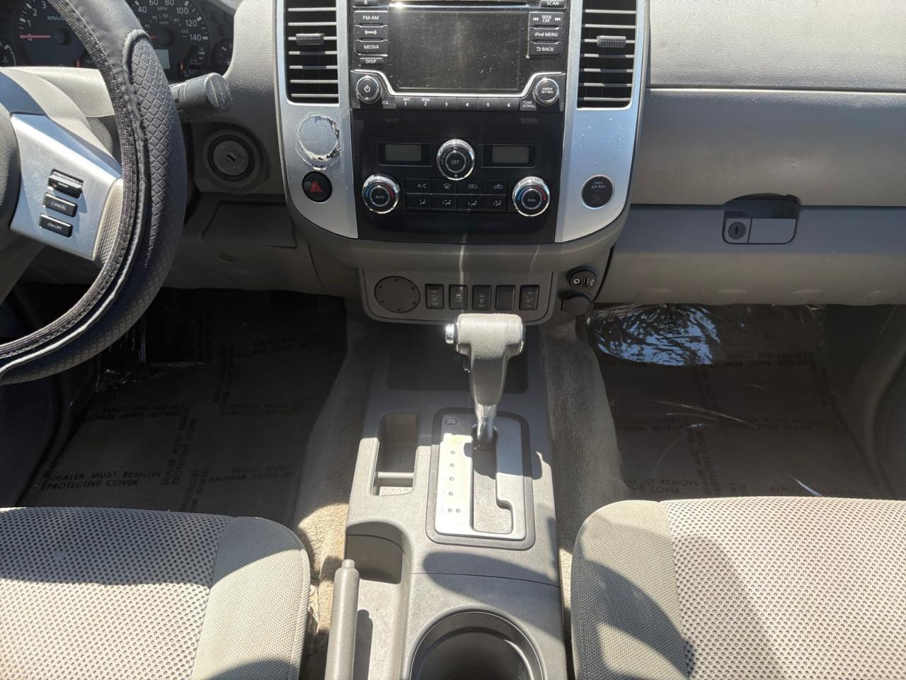 Nissan Frontier Crew Cab 4x2 SV V6 Auto 2018