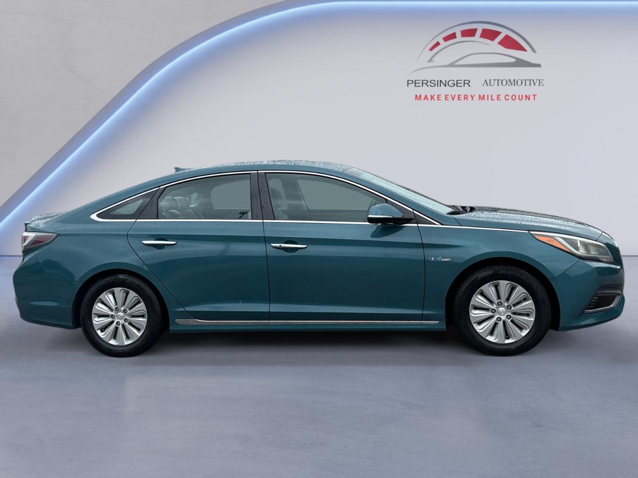 Hyundai Sonata Hybrid 4dr Sdn SE 2016