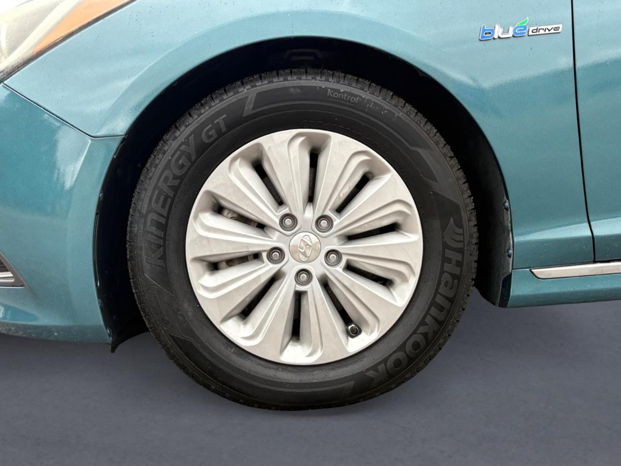 Hyundai Sonata Hybrid 4dr Sdn SE 2016