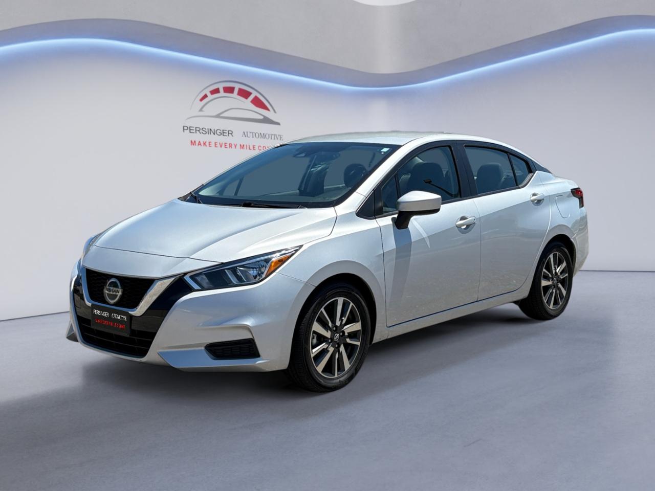 Nissan Versa SV CVT 2022
