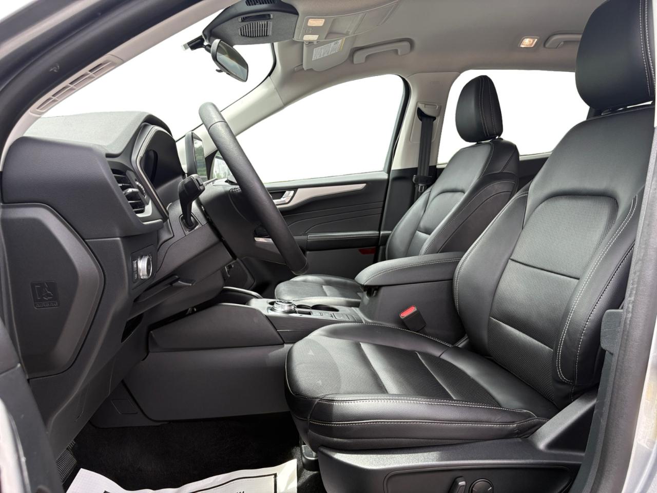 Ford Escape SEL Hybrid AWD 2021