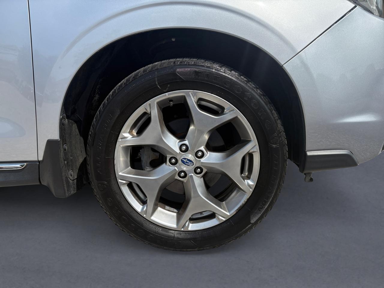 Subaru Forester 2.5i Touring CVT 2017
