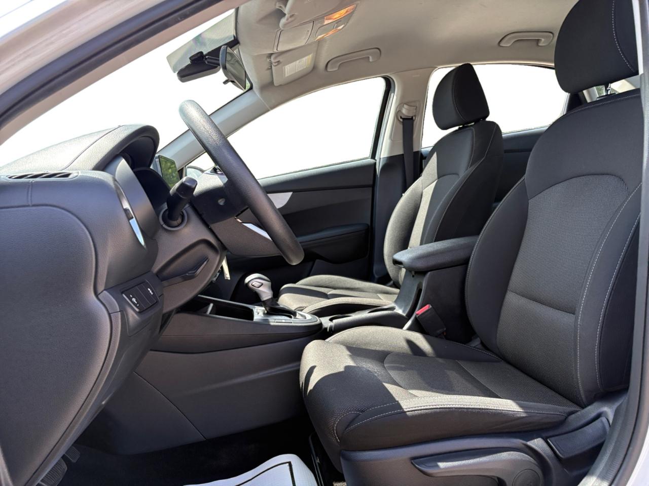 Kia Forte LXS IVT 2023