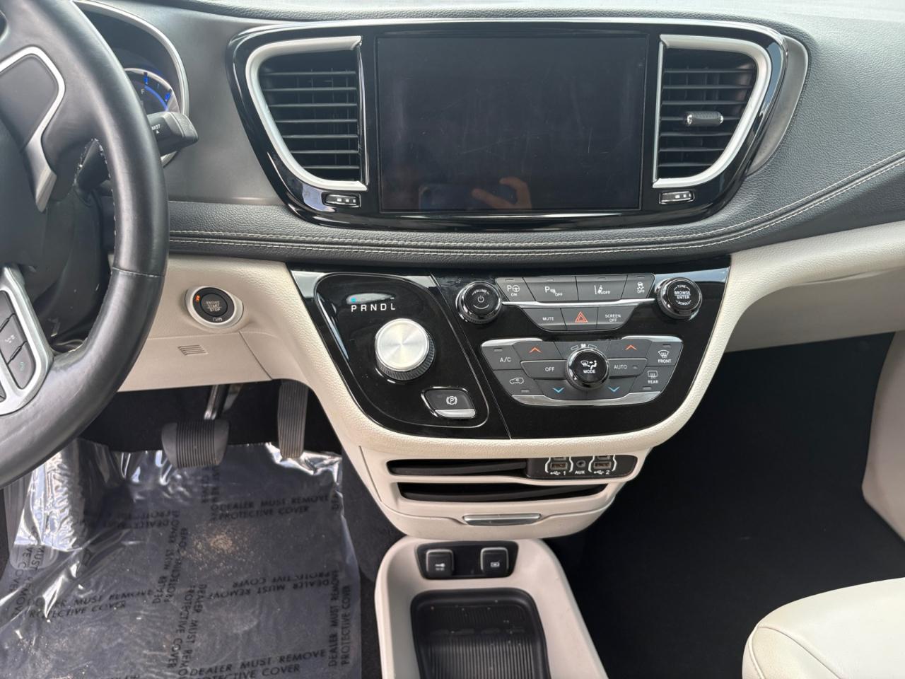 Chrysler Pacifica Hybrid Touring L FWD 2021
