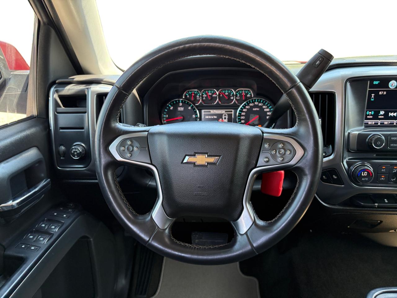 Chevrolet Silverado 1500 2WD Crew Cab 143.5" LT w/1LT 2016